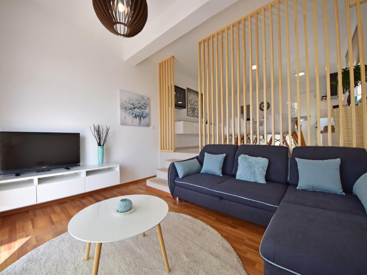 Apartment Cvit 2 By Interhome Klenovica Exteriér fotografie